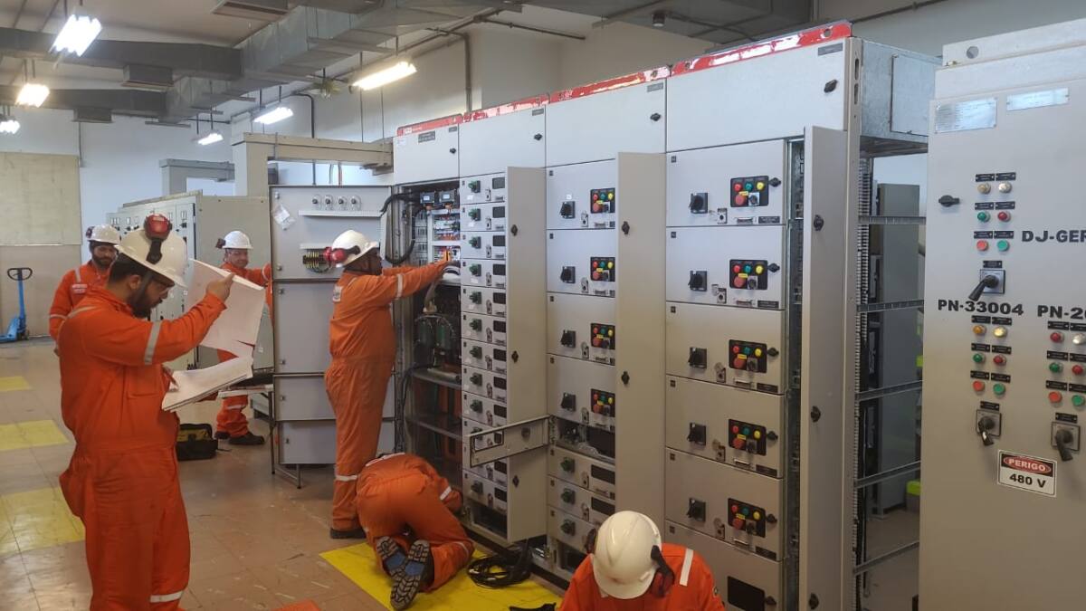 Retrofit de painéis elétricos no UTGCAB: modernização, segurança e confiabilidade operacional